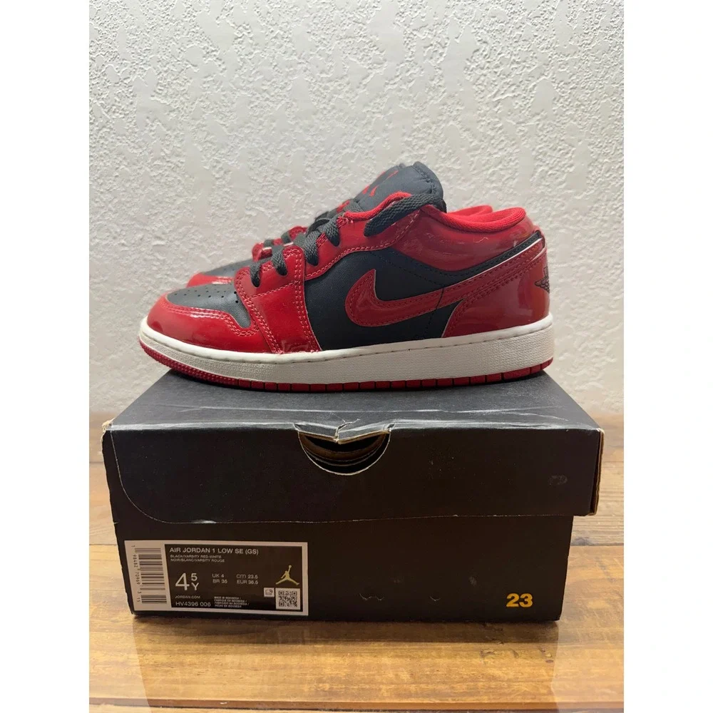 Air Jordan 1 Low SE GS Black Varsity Red White HV4396-006 Size 4.5Y Sneaker